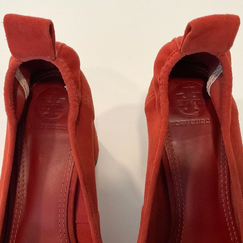 TORY BURCH Therese Suede Heel Pump Warm Terra Cotta Size 8.5